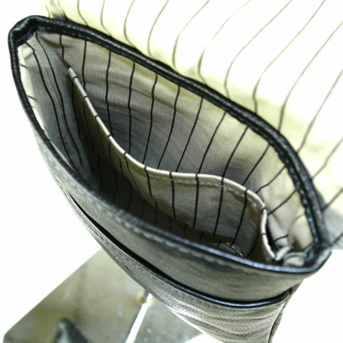 TRUSTER (トラスター) モスク